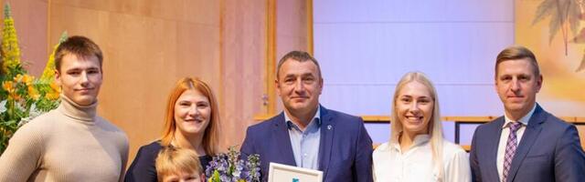 Võru maakonna aasta isa 2022 on Kalvi Kõva