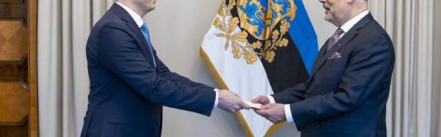 President Alar Karis võttis Kadriorus vastu kolme riigi suursaadikute volikirjad