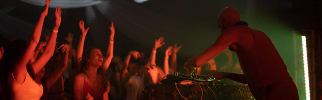 VIDEO! DJ Kareem Raihani annab nõu, kuidas end läbi tantsu avada