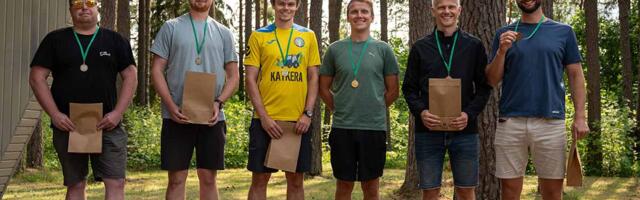 Aeg­vii­du õue­män­gu­de meist­ri­võist­lus­tel olid või­du­kad Keh­ra võist­kon­nad