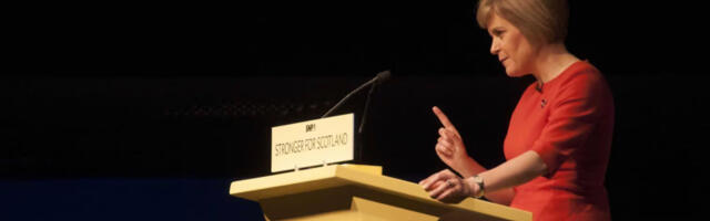 Šoti türanni kukkumine