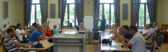 Jõhvi vallavolikogu viimase istungi iseloomustus: 40 minutit arutatakse päevakorra kinnitamist