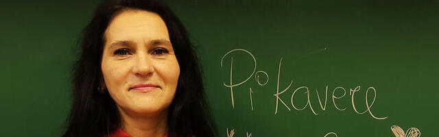 Pika­ve­re mõi­sa­koo­li õpe­ta­ja  ALI­CE SUUR­KUUSK: „Väi­ke­seid koo­le on va­ja.“