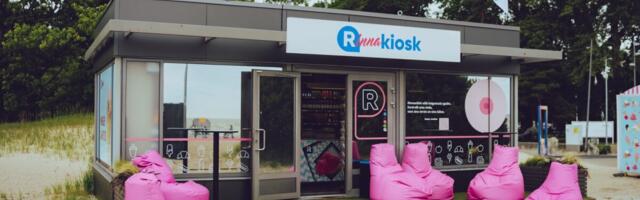 GALERII Pärnu rannakioskist sai rinnakiosk