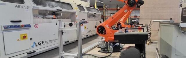 VILJANDIS TOODAVAD ROBOTID PÄIKESEKATUSEID 