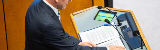 Võimuliit tammub jätkuvalt allakäiguteel