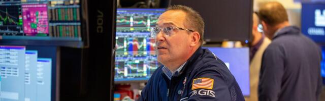 Nafta rühkimine 100 dollari suunas tõmbas Wall Streeti punasesse