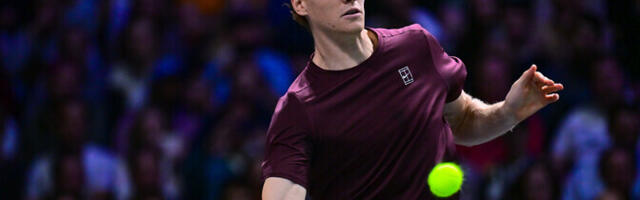 Sinner ei jätnud Zverevile võimalustki, finaalis on laual pilet Torinosse