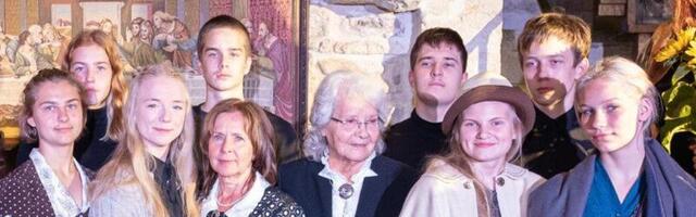 Elin Toona raamat pagulusest sai näidendiks