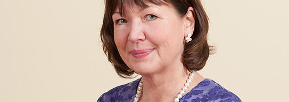 Heljo Pikhof: rikas sõidab tõllas, vaene ripub…