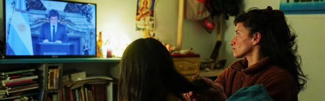 Teadlased lükkasid müüdi ümber: istuv eluviis ei pruugi ajule kahjulik olla. Kuid istuda tuleb „õigesti“