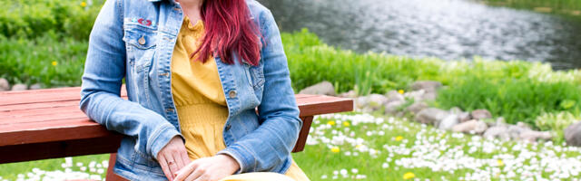 Saates "Valgalase pooltund" räägiti Vaga Muuseumis toimuvast sündmusest “Rongisõit” ja näitusest “Naise kujutamine 1920-1980 aastate Eesti skulptuuris”