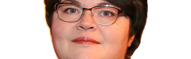 “Jookse, poega, jõua, poega. Registreeri välismaalane!”