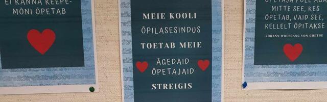 KLÕPS ⟩ Väätsa õpilased avaldasid õpetajatele toetust plakatistendiga