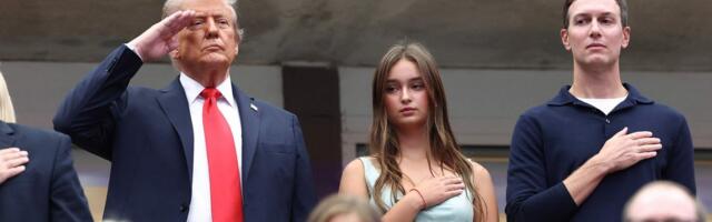 Donald Trumpi visiit lükkas US Openi finaali algust pea tunni võrra edasi, mängu alguses ootasid paljud pealtvaatajad veel järjekorras