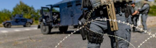 Pismo sa Kosova ili muk na tribinama