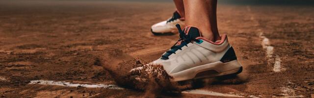 Tennis Zone on üks Euroopa suuremaid spordipoode, mis pakub laia valikut tennise-, padeli-, sulgpalli- ja squash’i-varustust ning spordirõivaid tippbrändidelt