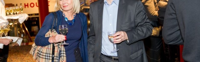 Riho Rõõmus meenutab esimest kohtumist abikaasaga: kõik kulges nii nagu romantilises komöödias, ainult ilma õnneliku lõputa