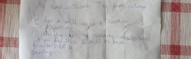 Vormsilt leiti 14-aasta vanune Hiiumaa pudelipost