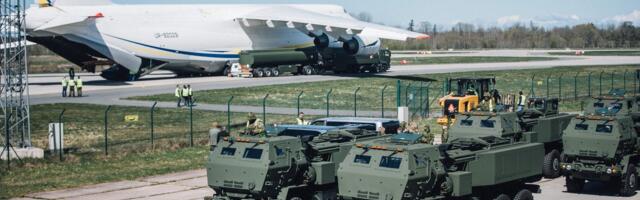 FOTOD | „Meie kaitsevõime on uuel tasemel!“ Eestlastele toodi USAst kuus võimsat relvasüsteemi