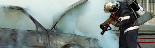 Valgas põles sõiduauto BMW