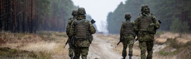 Uus süsteem on end õigustanud: väeosade ülemaid julgustatakse ajateenijaid õhtuks koju lubama