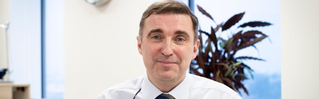 Häkkerid ründavad riike üha vihasemalt. Kas Eesti elutähtsad teenused on ikka turvatud? Küsime IT-ministrilt