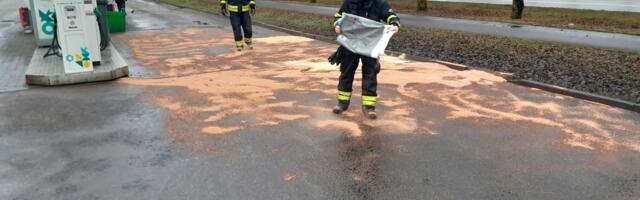 Diiselkütuse reostus Valgas: keskkonnaamet ja päästjad tegutsevad olukorra lahendamiseks