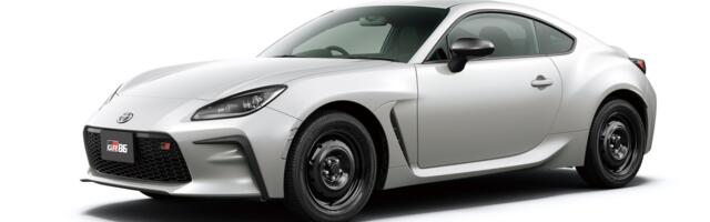 Plekkveljed ja kaks kõlarit – Jaapan saab askeetliku GR 86