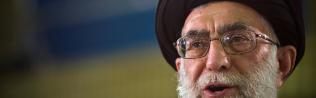 Iraani kõrgeim juht ähvardas tuumateadlase tapmise järel kättemaksuga