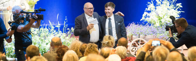 “Käbi ei kuku…”: Mart ja Martin Helme kasvamise lugu