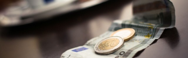 Palgapakkumised jätkasid kasvamist