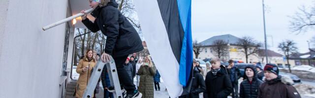 PÄEVA PILT ⟩ Teisipäeval lehvisid lipud eesti kirjanduse päeva puhul