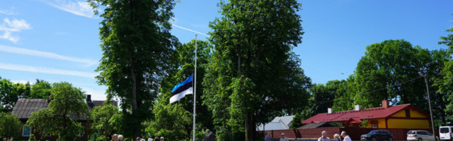 KÜLMALINNAS JÕGEVAL MEENUTATI KÜLMALE MAALE SAADETUID