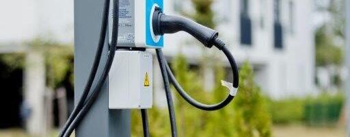 Laadimisjaam koduhoovil: ühistud saavad olla suunamudijad