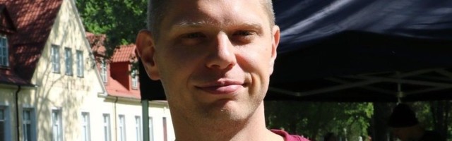 Paide võimuliit lagunes, Keskerakonna asemel jätkab koalitsioonis Reformierakond