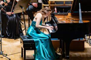 Kirevad kõlavärvid ja orkestraalne klaver