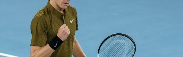 Sinner ja Swiatek tagasid edasipääsu