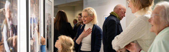 Galerii: Uue Kunsti Muuseumis avati fotonäitus "Kui rõivad räägiksid..."