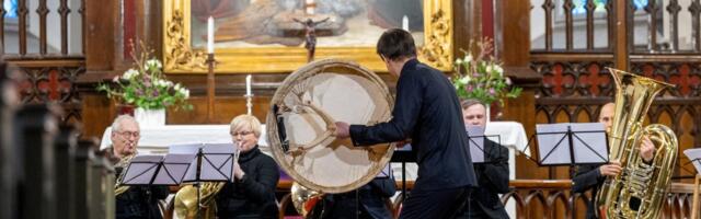 FOTOD | Tallinnas Jaani kirikus mürtsusid trompetipäevadel Tormis, Mussorski ja Sibelius