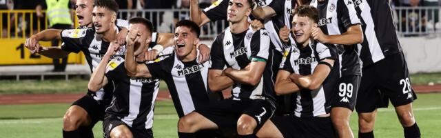 Momci, ima li džebane za Edinburg?