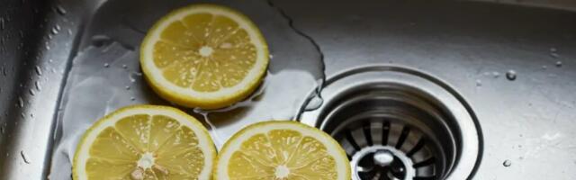 Pigista sidrun valamu sisse enne magamaminekut – miks paljud seda teevad ja miks see tõesti töötab