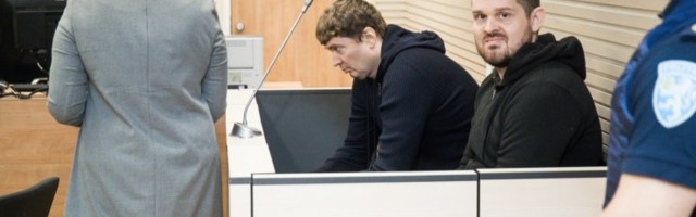 Rekordilise fentanüülikoguse eest vangi saadetud vennad Kärbergid on taas kohtu all, seekord koos juristiga. Nende peidikutest leiti veel kümme kilo fentanüüli sisaldavaid aineid