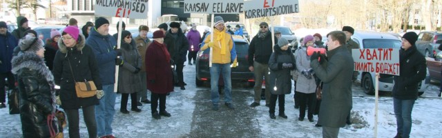 Ida-Viru elanikud on kohalike juhtide suhtes äärmiselt kriitilised