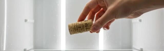 Miks tasub jätta veinipudeli kork külmikusse?