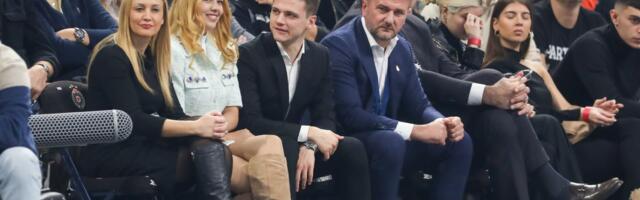 Mijailović slavio titulu lokalnog kluba, Prislonica bakljama pozdravila osvajanje istorijskog trofeja