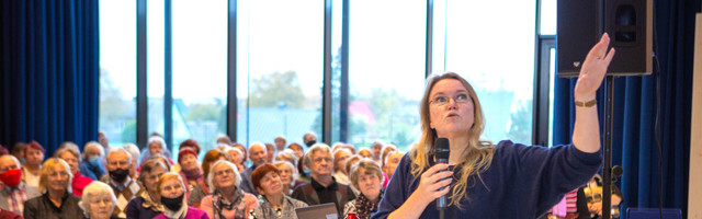 Väärikate ülikool alustas