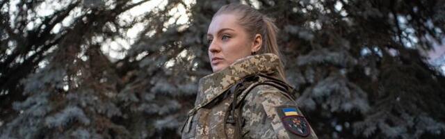 FOTOD | Ukraina sertifitseeris esimesed naiste kehaehitusega kohandatud soomusvestid