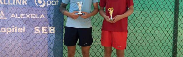 Egert Trave võitis nii üksik- kui ka paarismängu