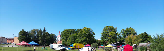 Fil­mi „Frank“ võt­ted Kuu­sa­lus ja Keh­ras